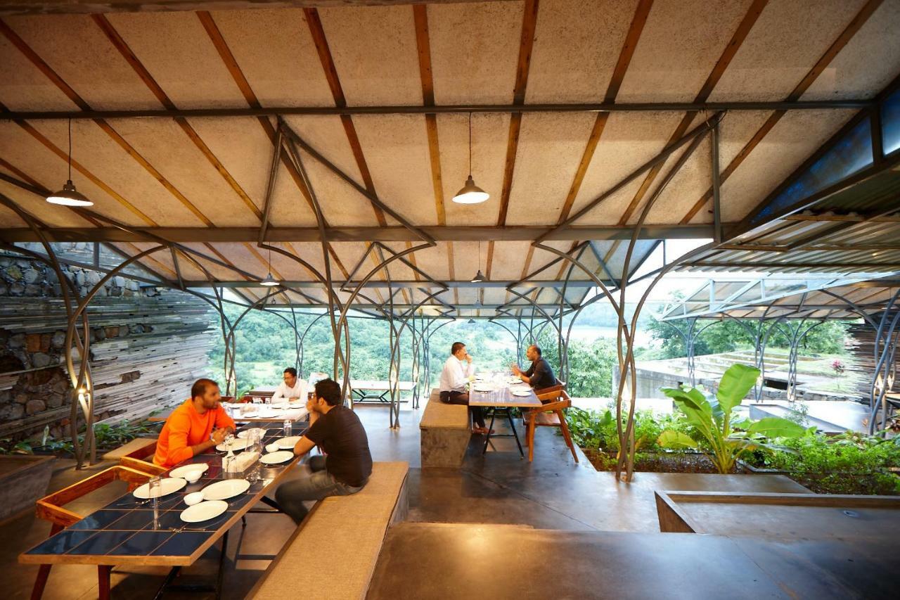 فيلا Nethersole Damفي Lake View Forest Retreat, Kamshet المظهر الخارجي الصورة