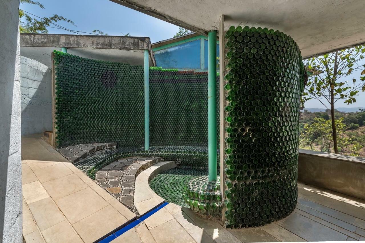 فيلا Nethersole Damفي Lake View Forest Retreat, Kamshet المظهر الخارجي الصورة